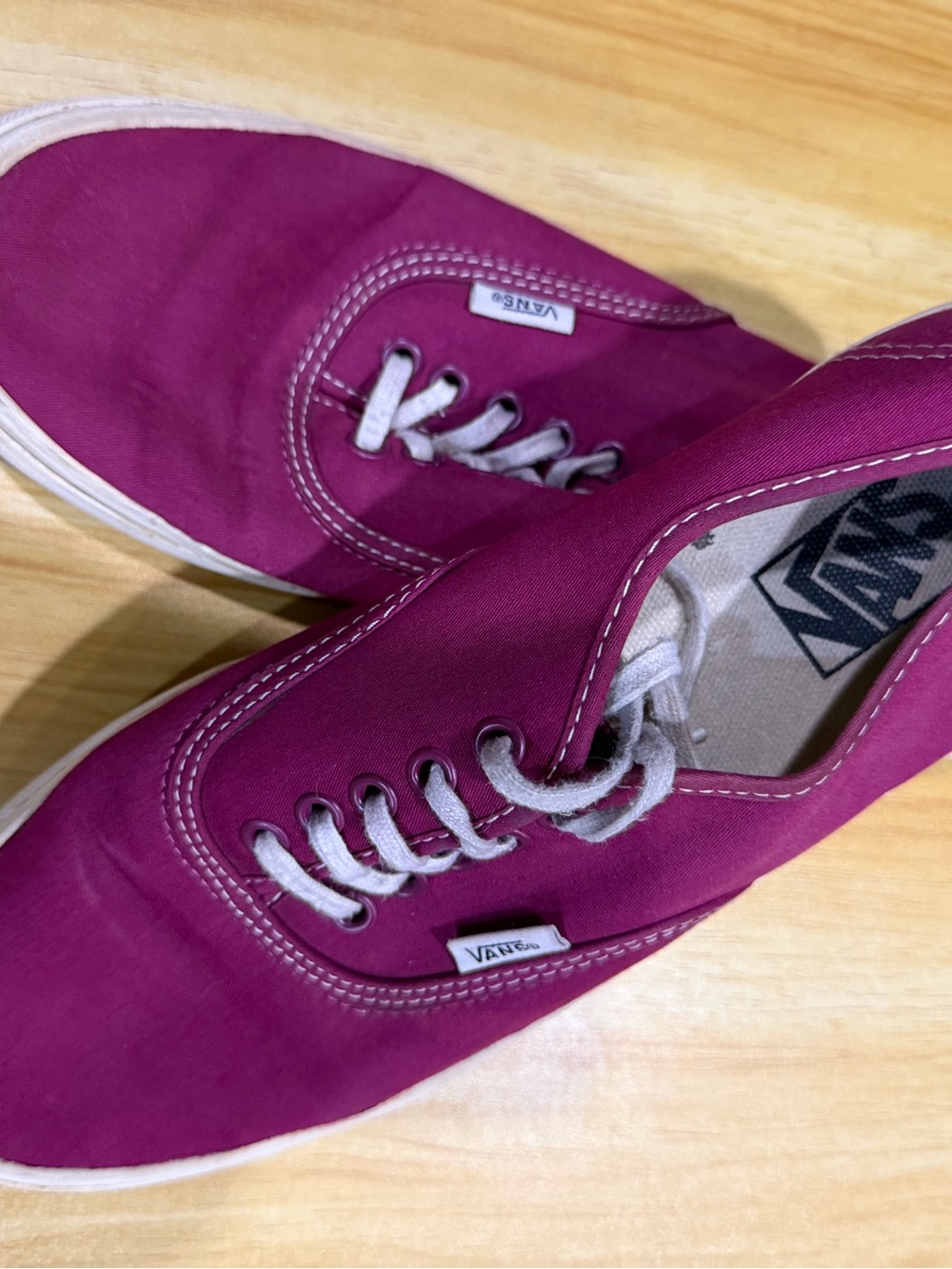 Vans Women's Plum Canvas Low-Top Sneakers - White Laces